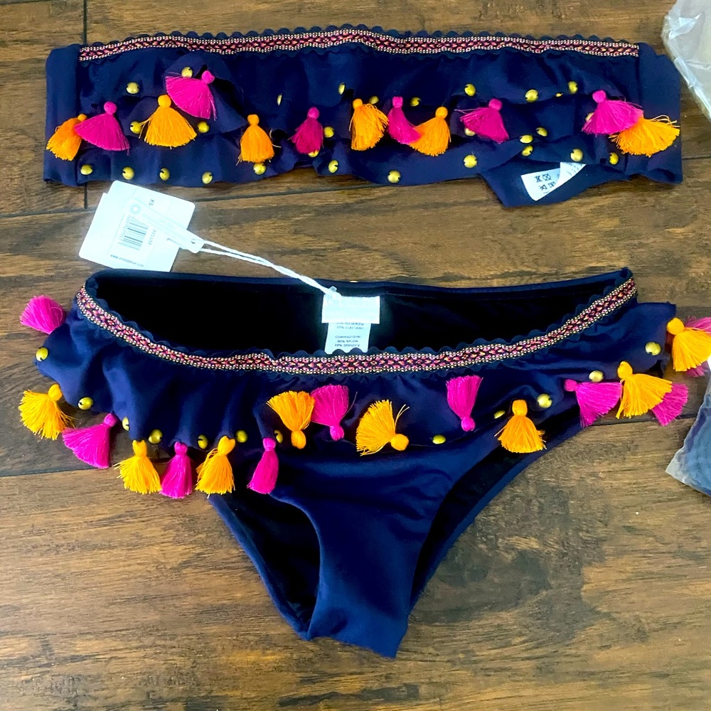 Brand New Navy OndadeMar Bikini
